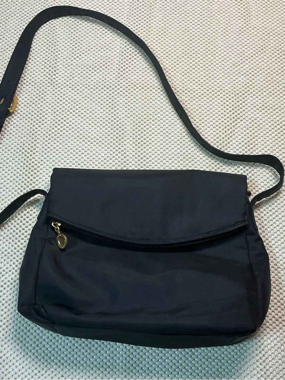 Stone Mountain Black Nylon Crossbody Organizer Purse Adjustable Strap